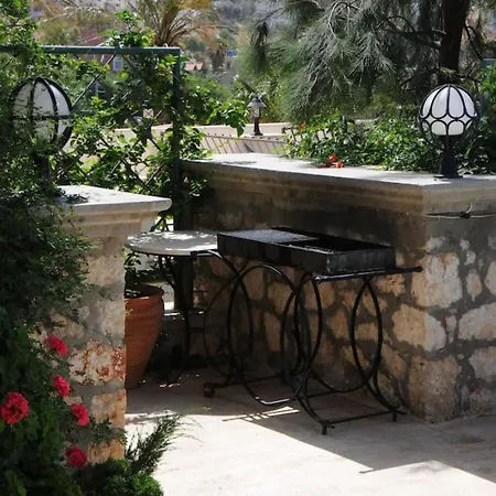 Luxury Spacious, Very Private With Own Pool And Sea Views Villa *
